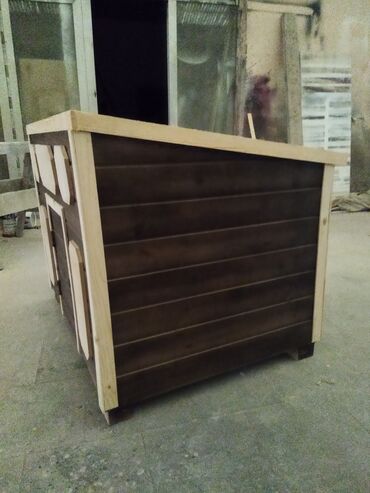 Yuvalar: Taxta it evi – əl işi - Material: tam ağac (lövhə), möhkəm karkaslı — 3