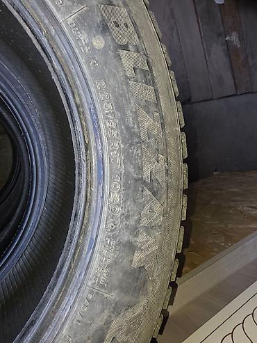 снего: Зимние шины Bridgestone Blizzak - Размер: 225/65 R17 - Индекс — 2