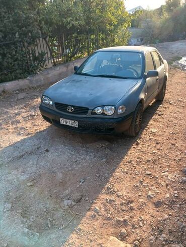 Toyota Corolla: 1.6 l | 2001 year Limousine at lalafo.gr Toyota Corolla: 1.6 l | 2001 year Limousine