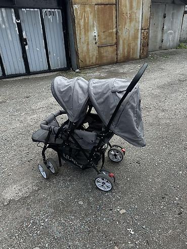 для двойняшек: Продаю коляску для двойняшек или погодки. Состояние отличное. Цена — 1