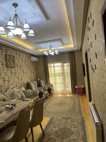 Həyət evləri və villaların satışı: Fərdi yaşayış evi, iki mərtəbəli, geniş həyəti və terraslı. Evin — 16