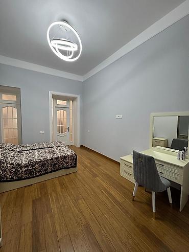 velosiped kirayə: İcarəyə verilir 2 otaqlı köhnə tikili 100 m², Sahil m. 900 AZN/ay 2 — 5