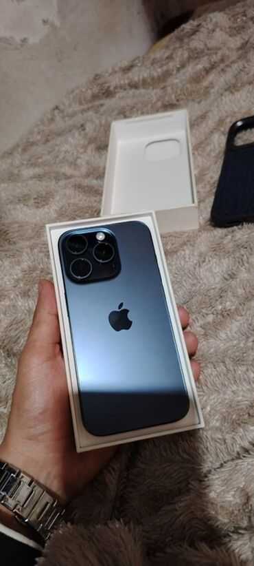 Apple iPhone: IPhone 15 Pro, 128 GB, Blue Titanium, Simsiz şarj, Face ID