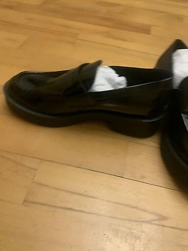 nabuk ayaqqabi: ZARA qadın loaferləri - Rəng: qara, parlaq finish - Model: penny — 4