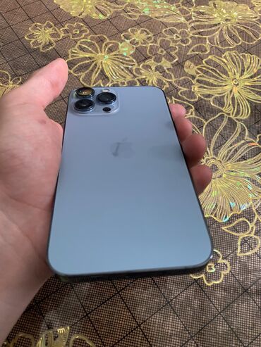 телефон j6: IPhone 13 Pro Max, Б/у, 256 ГБ, Голубой, Зарядное устройство, Защитное стекло, Чехол, 91 %