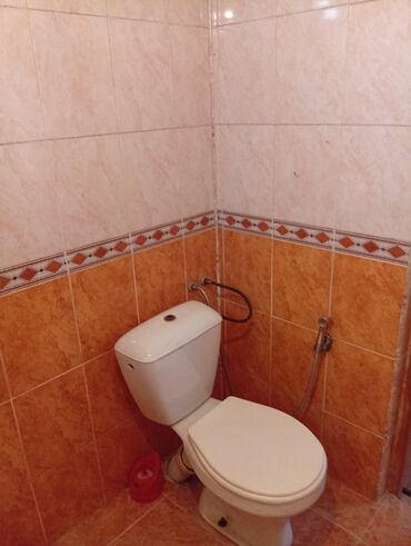 Uzunmüddətli kirayə mənzillər: Mənzilin 2-ci mərtəbəsində yerləşən, ayrıca girişli yaşayış sahəsi — 5