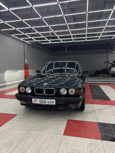 экран на бмв е34: BMW 5 series: 1994 г., 2 л, Механика, Бензин, Седан