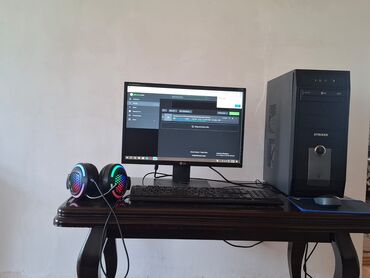 klaviatura notebook: Masaüstü kompüter heç bir problemi yoxdur.ustada olmayıb. 16 GB ram