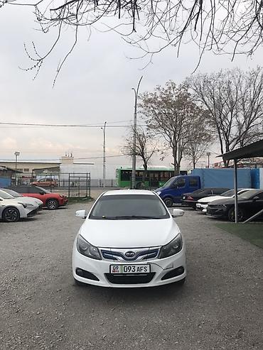 BYD: BYD E5: 2018 г., 1.6 л, Электромобиль, Седан — 1