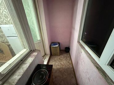 квартира моладая гвардия: 1 бөлмө, 16 кв. м, Жатакана жана мейманкана түрүндө, 4 кабат, Косметикалык ремонт