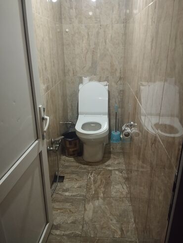 Ev üçün digər mallar: Təmiz, Səliqəli və ailə üçün tam uyğun ev kirayə verilir! Ev 1 — 17