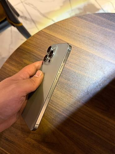 17 iphone: IPhone 15 Pro, 256 GB, Natural Titanium, Face ID — 2