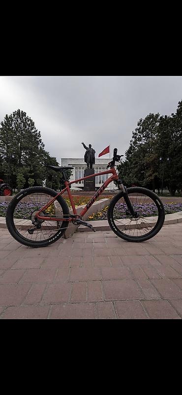 talon: Горный велосипед Giant talon 2 - Рама: алюминиевая, размер — 2