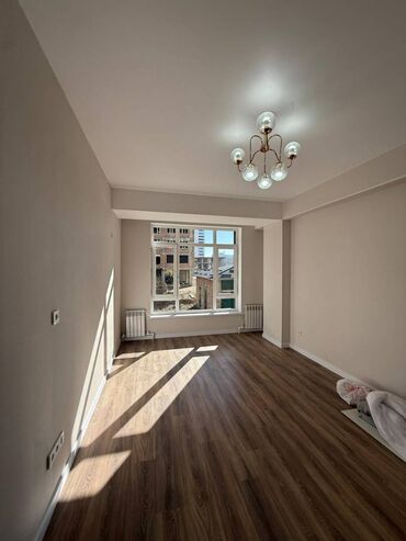 Продажа квартир: 1 комната, 42 м², Элитка, 2 этаж, Евроремонт