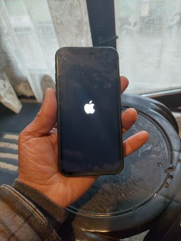 Apple iPhone: Apple iPhone iPhone 11, 64 GB, Crn — 2