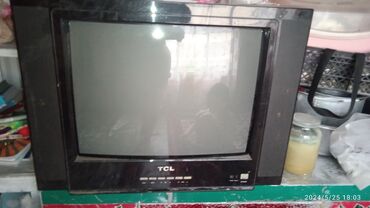 Телевизоры: Продаю старый телефизор работает очень хорошо 500 можно ниже