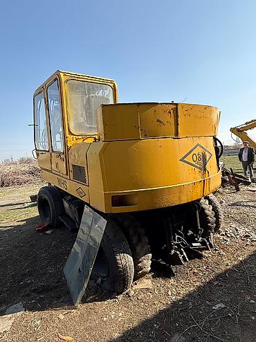 Экскаваторы: Экскаватор, Колесный — 9