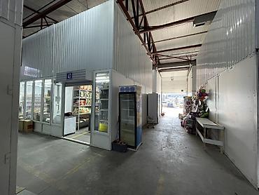 Дордой моторстон. Продуктовый зданиянын ичинен 2 Угловой место