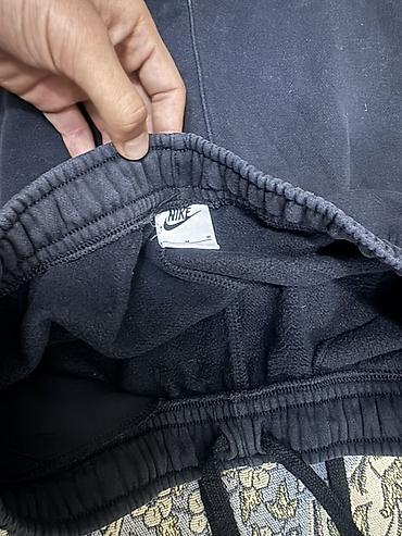 джинсы мужские: Спортивные штаны Nike Cargo Joggers - Цвет: черный - Посадка — 4