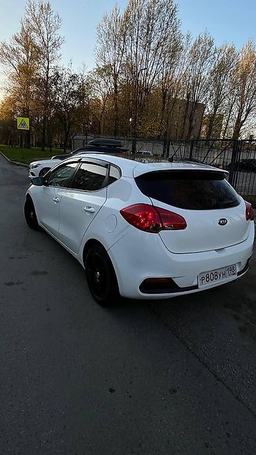 Kia: Kia Ceed: 2015 г., 1.6 л, Автомат, Бензин, Хэтчбэк — 14