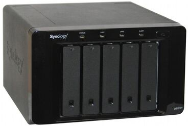 Серверы: Сервер Synology DS1010+ – это сетевое хранилище данных (NAS)