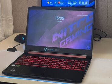 Ноутбуки: Acer Nitro 5 
i5 8300H
Gtx 1050
12gb ram
512gb m2ssd
+
Çanta