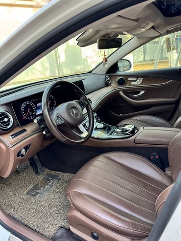 Mercedes-Benz: Mercedes-Benz E-Class: 2017 г., 2 л, Автомат, Бензин, Седан at lalafo.kg — 10 Mercedes-Benz: Mercedes-Benz E-Class: 2017 г., 2 л, Автомат, Бензин, Седан — 10