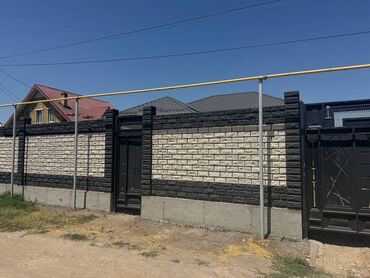 продажа домов в городе кара балта: Дом, 130 м², 4 комнаты, Агентство недвижимости, ПСО (под самоотделку)