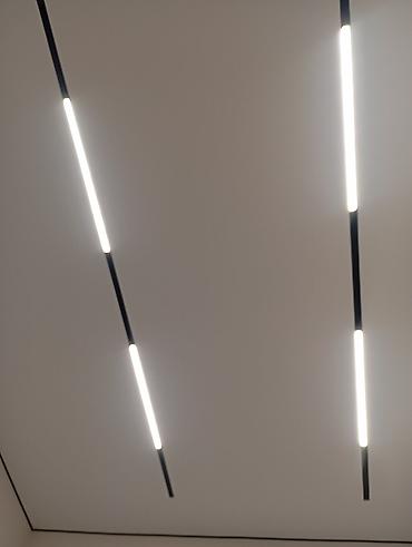 Трековые светильники и споты: Натяжные потолки, глянец, матовый, сатиновые, 3Dпотолки, световой — 3