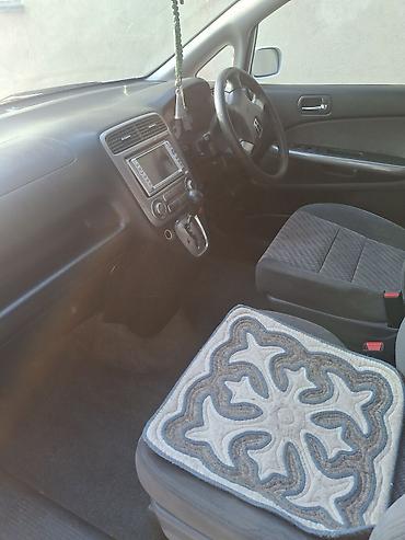 Honda: Honda Stream: 2004 г., 1.7 л, Автомат, Бензин, Универсал at lalafo.kg — 5 Honda: Honda Stream: 2004 г., 1.7 л, Автомат, Бензин, Универсал — 5