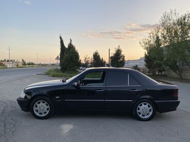 Mercedes-Benz: Mercedes-Benz C 180: 2.9 l | 1997 il Sedan