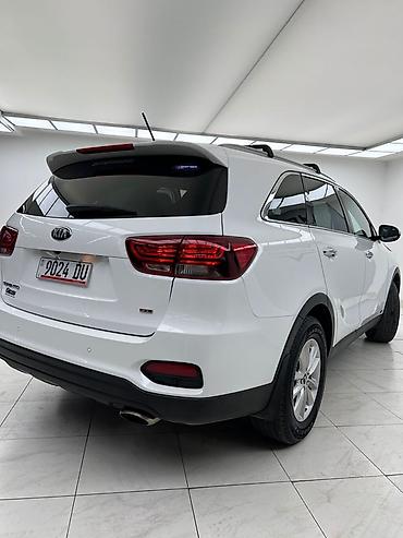 Kia: Kia Sorento: 2019 г., 2.4 л, Автомат, Бензин, Кроссовер at lalafo.kg — 4 Kia: Kia Sorento: 2019 г., 2.4 л, Автомат, Бензин, Кроссовер — 4