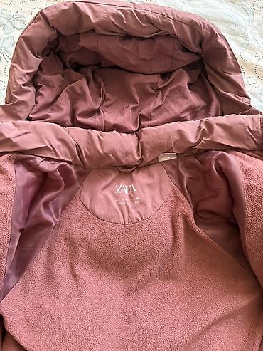 мужской худи: Детская зимняя куртка ZARA - Бренд: ZARA (ярлык на подкладке) - Тип — 1