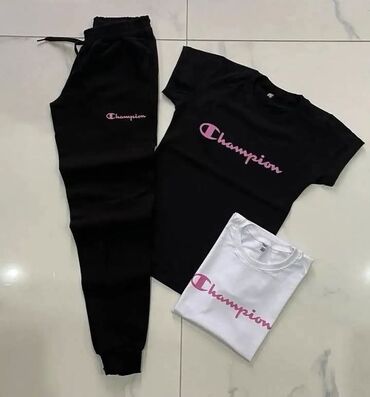 parka s: Set:Donji deo i dve majice . Veličine S m l xl na lalafo.rs parka s: Set:Donji deo i dve majice . Veličine S m l xl