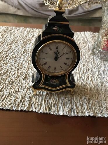 Ostali predmeti za umetnost i kolekcionarstvo: Original Swiza stoni sat Made in Swiss Navija se na 8 dana. 7 — 2