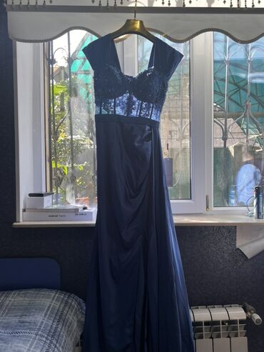 Ziyafət donları: Ziyafət geyimləri dəsti - Brend: Bellabona (etiketlidir). - Modellər — 8