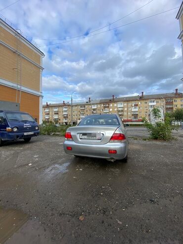меняю на мото: Mitsubishi Lancer: 2005 г., Бензин, Седан