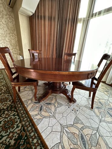 расклодной стол: Комплект стол и стулья Для зала, Б/у