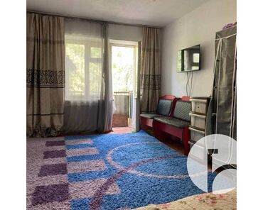 квартира оштон: 2 бөлмө, 40 кв. м, Хрущевка, 3 кабат, Косметикалык ремонт