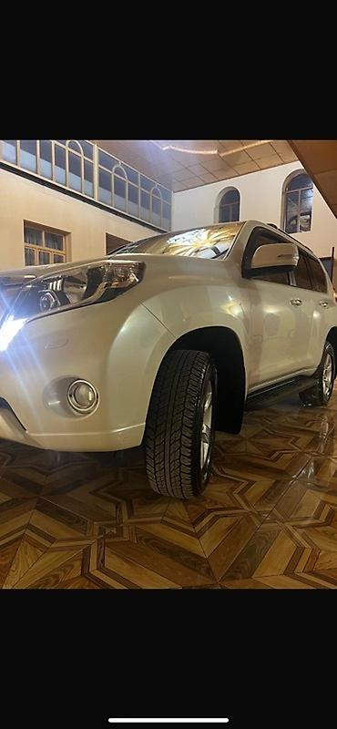 Toyota: Toyota Land Cruiser Prado: 2.7 l | 2014 il Ofrouder/SUV — 2