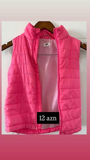 tuklu kurtka: Uşaq üst geyimləri müxtəlif modellər: - H&M qız üçün yüngül — 1