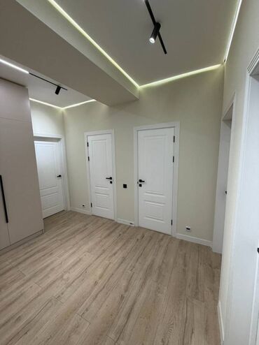 Продажа квартир: 3 комнаты, 93 м², Элитка, 2 этаж, Евроремонт