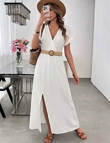 pull and bear beograd: Ženska letnja maxi haljina s remenom

S M L
2200 din — 1