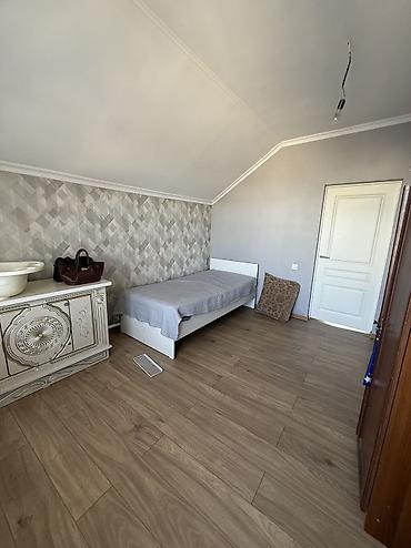 Продажа коттеджей и домов: 6 комнат и более, 400 м², 5 соток, Бишкек, Ала-Арча ж/м at lalafo.kg — 22 Продажа коттеджей и домов: 6 комнат и более, 400 м², 5 соток, Бишкек, Ала-Арча ж/м — 22
