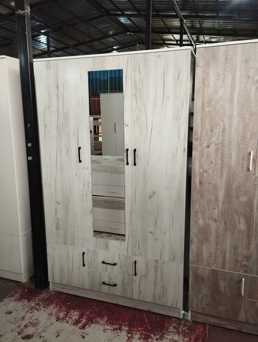 Шкафы для одежды: Шкаф для одежды, Новый, Прямой, ЛДСП — 12