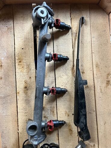 Motor üçün digər detallar: Mersedes c class 1.8 mühərrik. + başqa ehtiyyat hissələridə var — 17