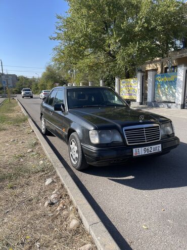 мерседес 110: Mercedes-Benz E 320: 1994 г., 3.2 л, Автомат, Газ, Седан