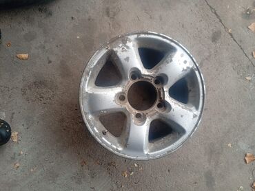 дом колесо: Куйма Дисктер R 16 Toyota, 1 даана, тешиктери - 5, Колдонулган lalafo.kg да дом колесо: Куйма Дисктер R 16 Toyota, 1 даана, тешиктери - 5, Колдонулган