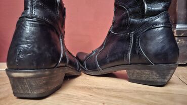 Čizme: Čizme, 37 — 11