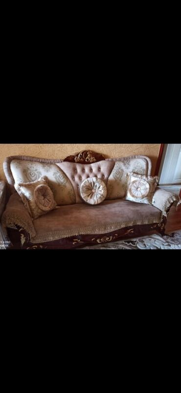 Çarpayılar: Klassik divan, Divan, Bazasız, Açılmayan